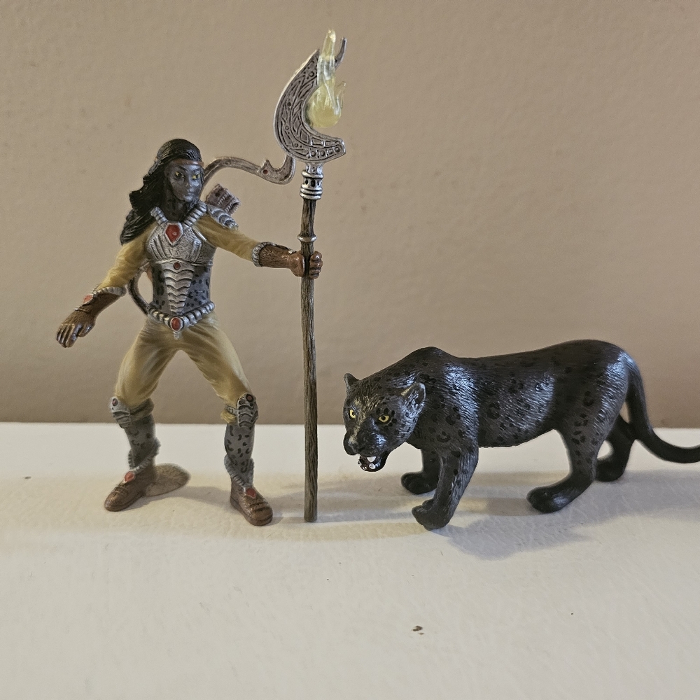 Schleich 70428 Noctis with Panther Figurines